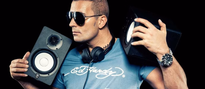 Massive, fresh dance radio show